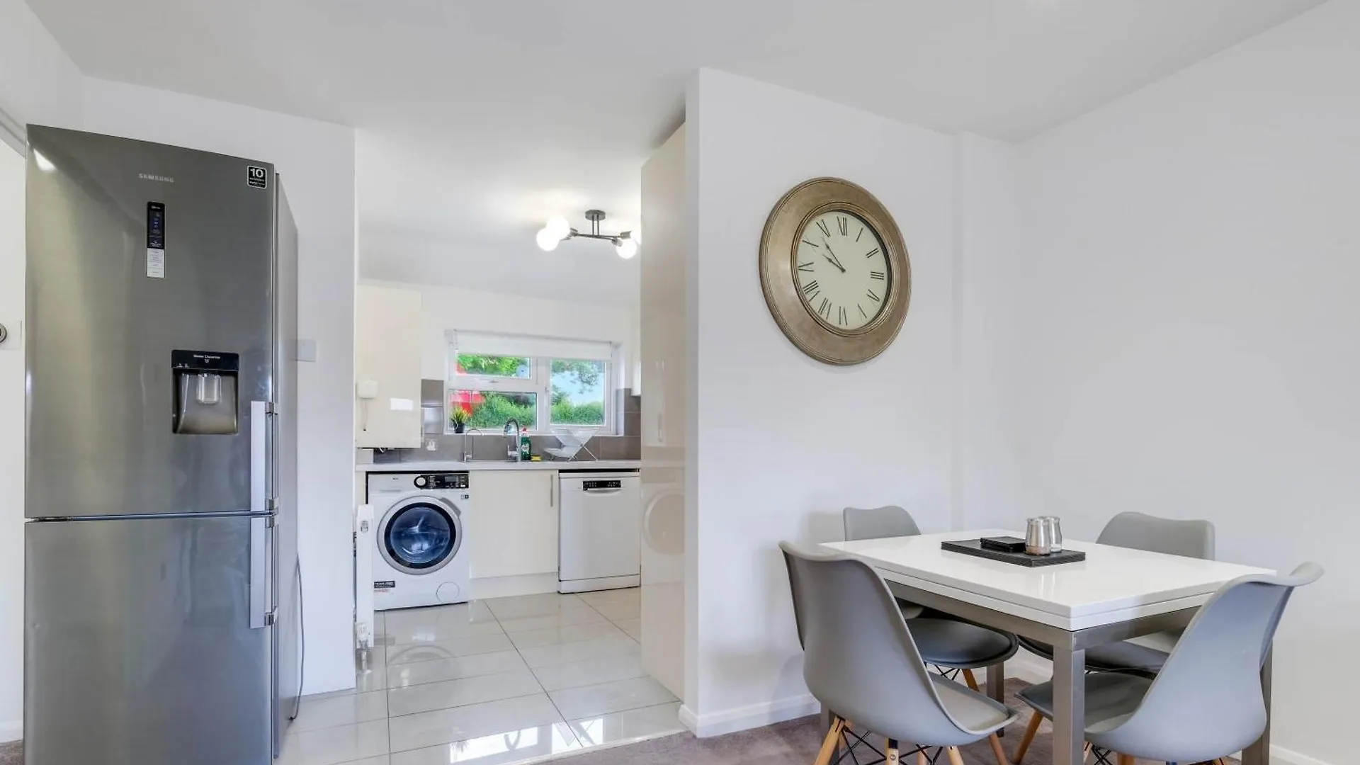 Apartment Hanwell 2 Bedroom Maisonette By 360Stays London