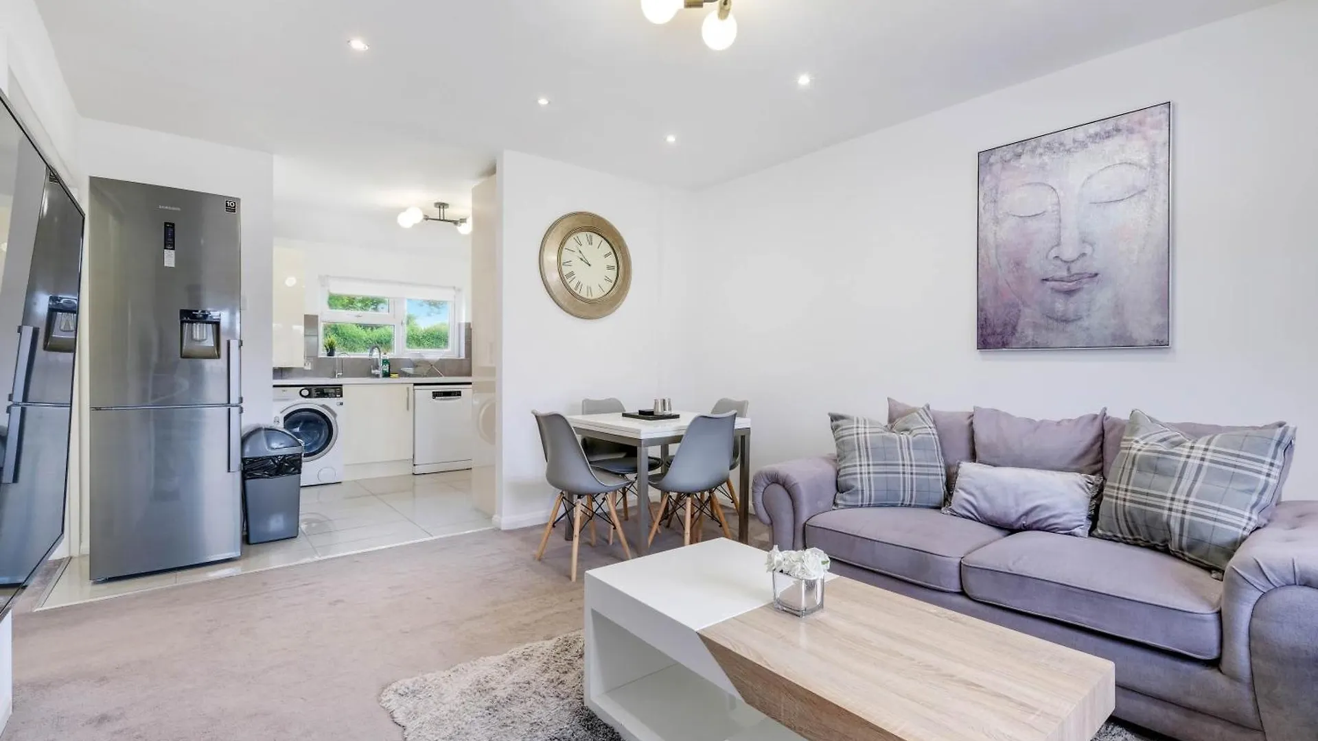 Hanwell 2 Bedroom Maisonette By 360Stays London Apartment