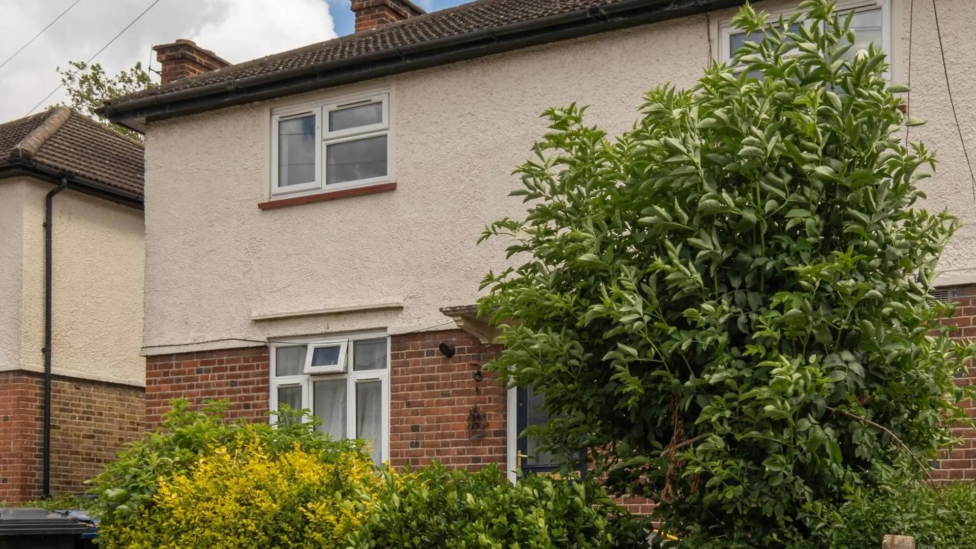 Hanwell 2 Bedroom Maisonette By 360Stays London 0*,