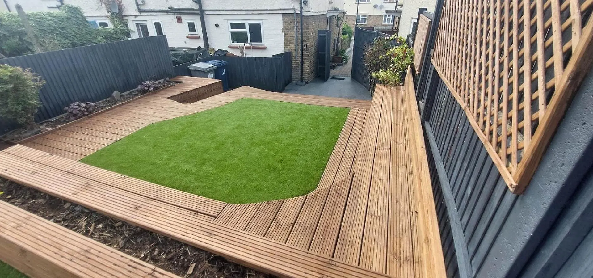 Hanwell 2 Bedroom Maisonette By 360Stays London Apartment